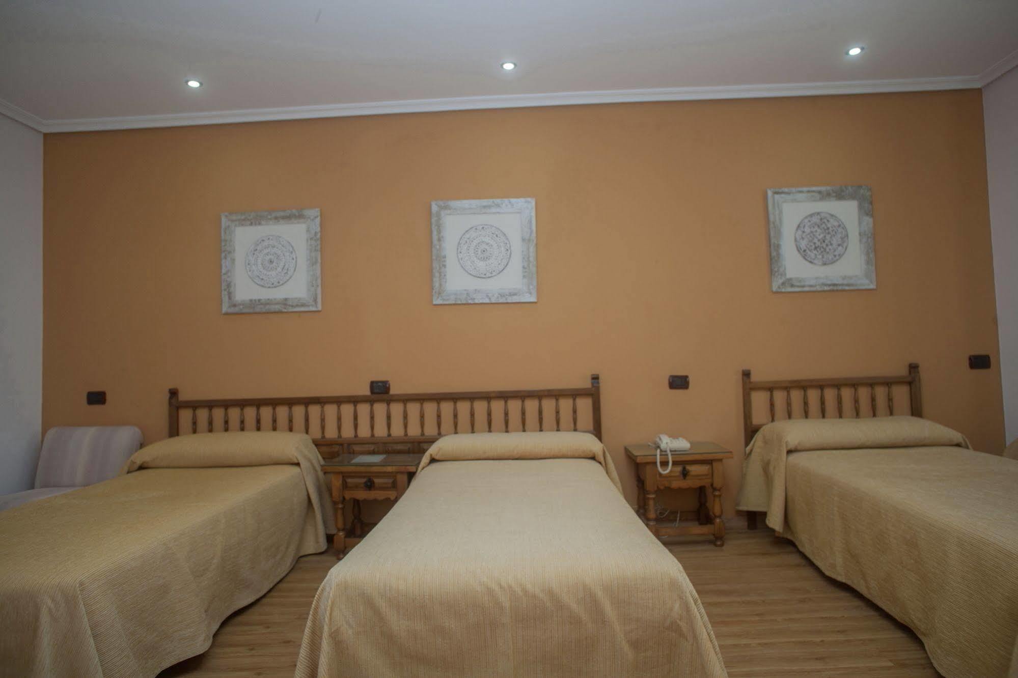 Hospedium Hotel La Marina Costa Da Morte Cee Exteriér fotografie