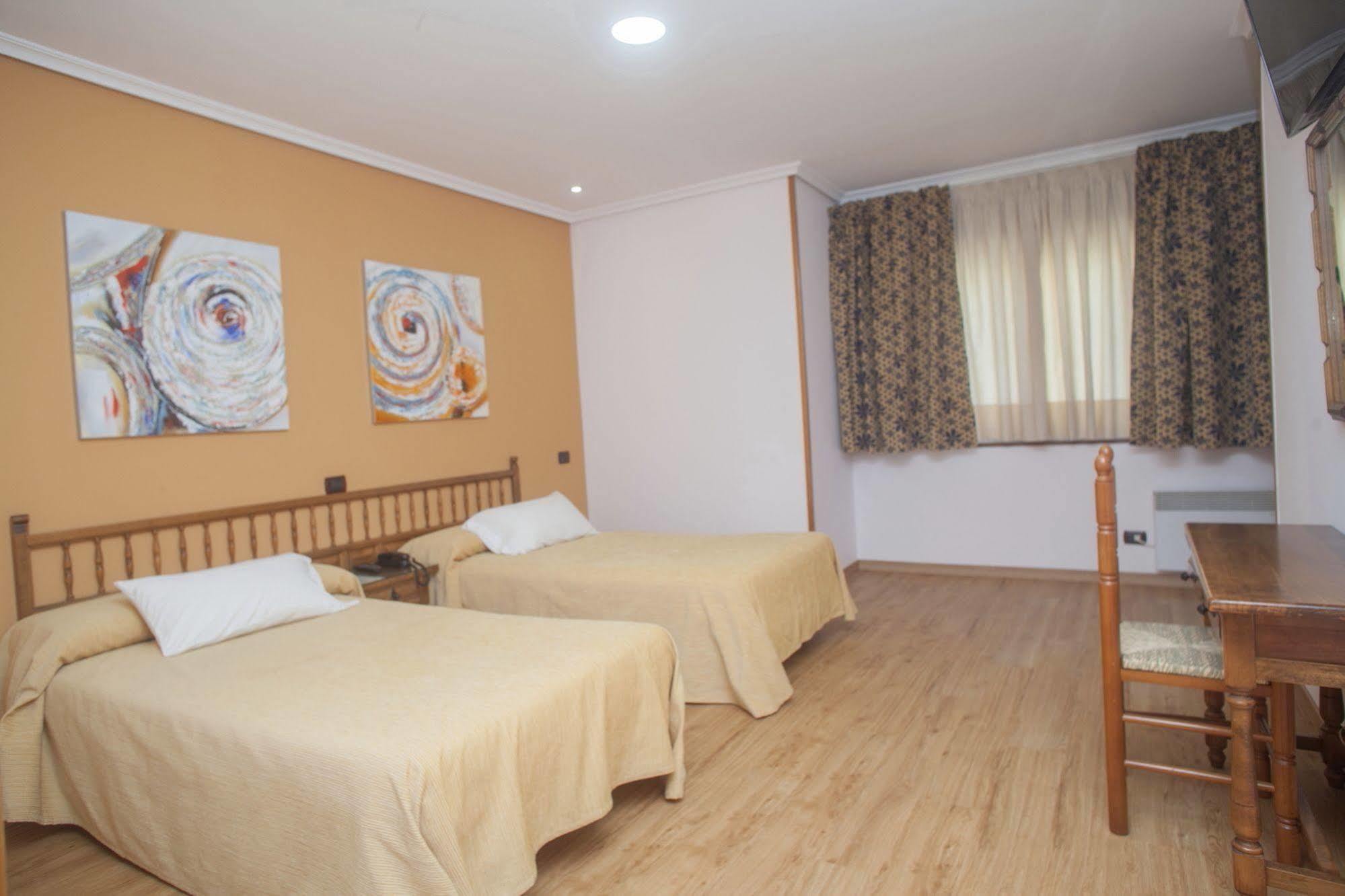 Hospedium Hotel La Marina Costa Da Morte Cee Exteriér fotografie